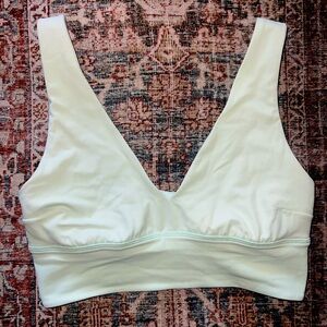 lululemon Align™ V-Neck Bra Light Support, A/B Cup